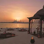Shangri-La Hotel Apartments Qaryat Al Beri