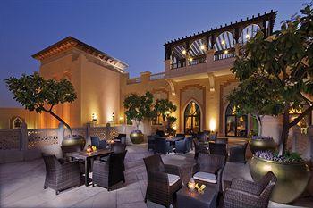 Shangri-la Qaryat Al Beri 5*