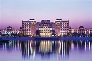 Aparthotel Shangri-la Qaryat Al Beri